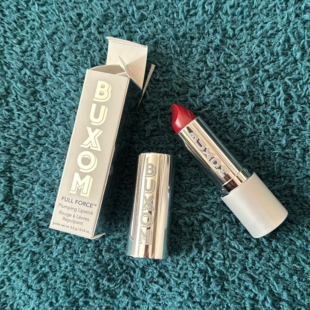 NWT buxom lipstick in winner